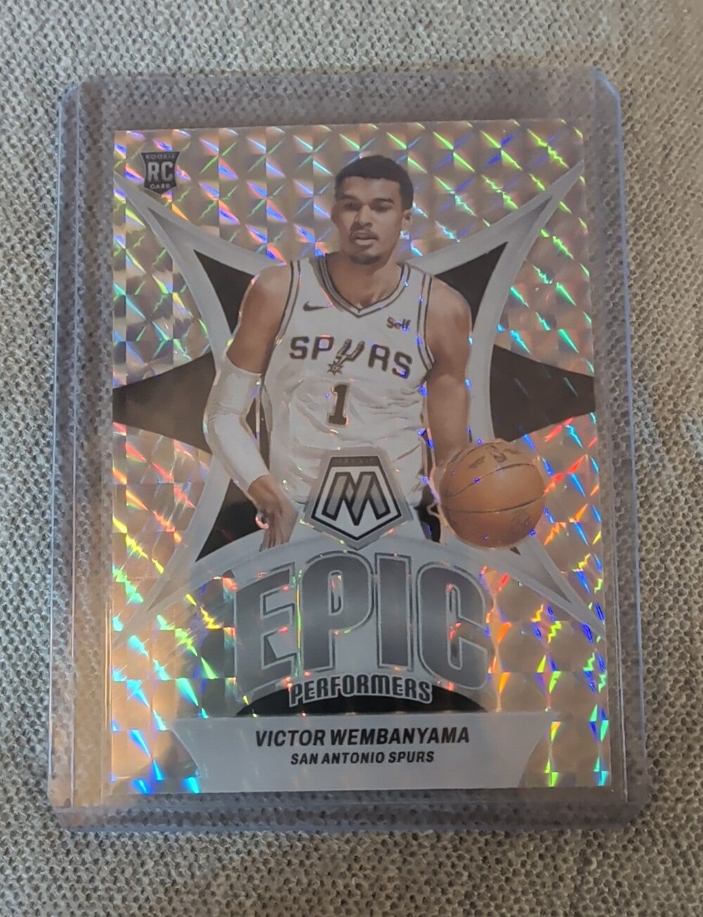 2023-24 Mosaic Victor Wembanyama Epic Performers Silver Mosaic RC #12 Spurs